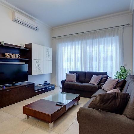 Gorgeous Apartment With Terrace In Fort Cambridge, Pool 슬리에마 외부 사진